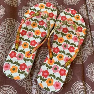 *FREE with $25 purchase* Vera Bradley Flip Flops